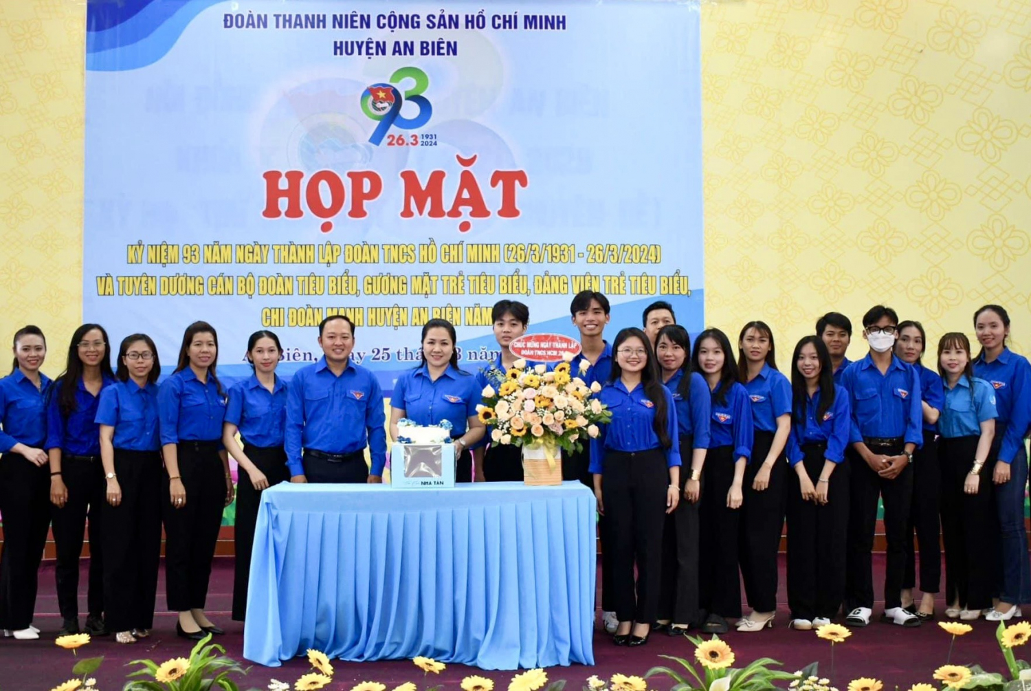 Huyện đoàn An Biên họp mặt tuyên dương cán bộ đoàn tiêu biểu, gương mặt trẻ tiêu biểu, đảng viên trẻ tiêu biểu.