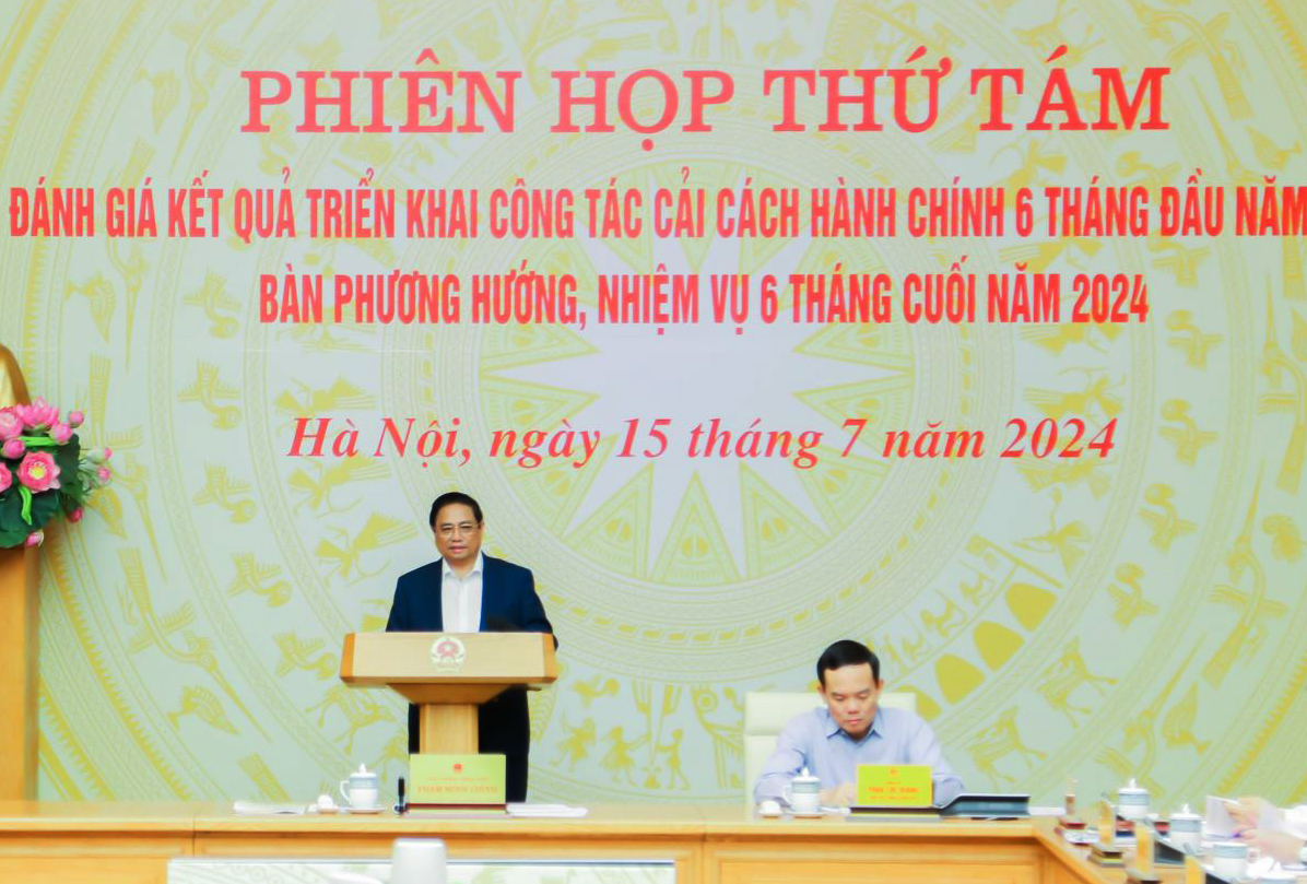 Thủ tướng Chính phủ Phạm Minh Chính phát biểu chỉ đạo tại Phiên họp thứ tám của Ban Chỉ đạo cải cách hành chính. Ảnh: TL