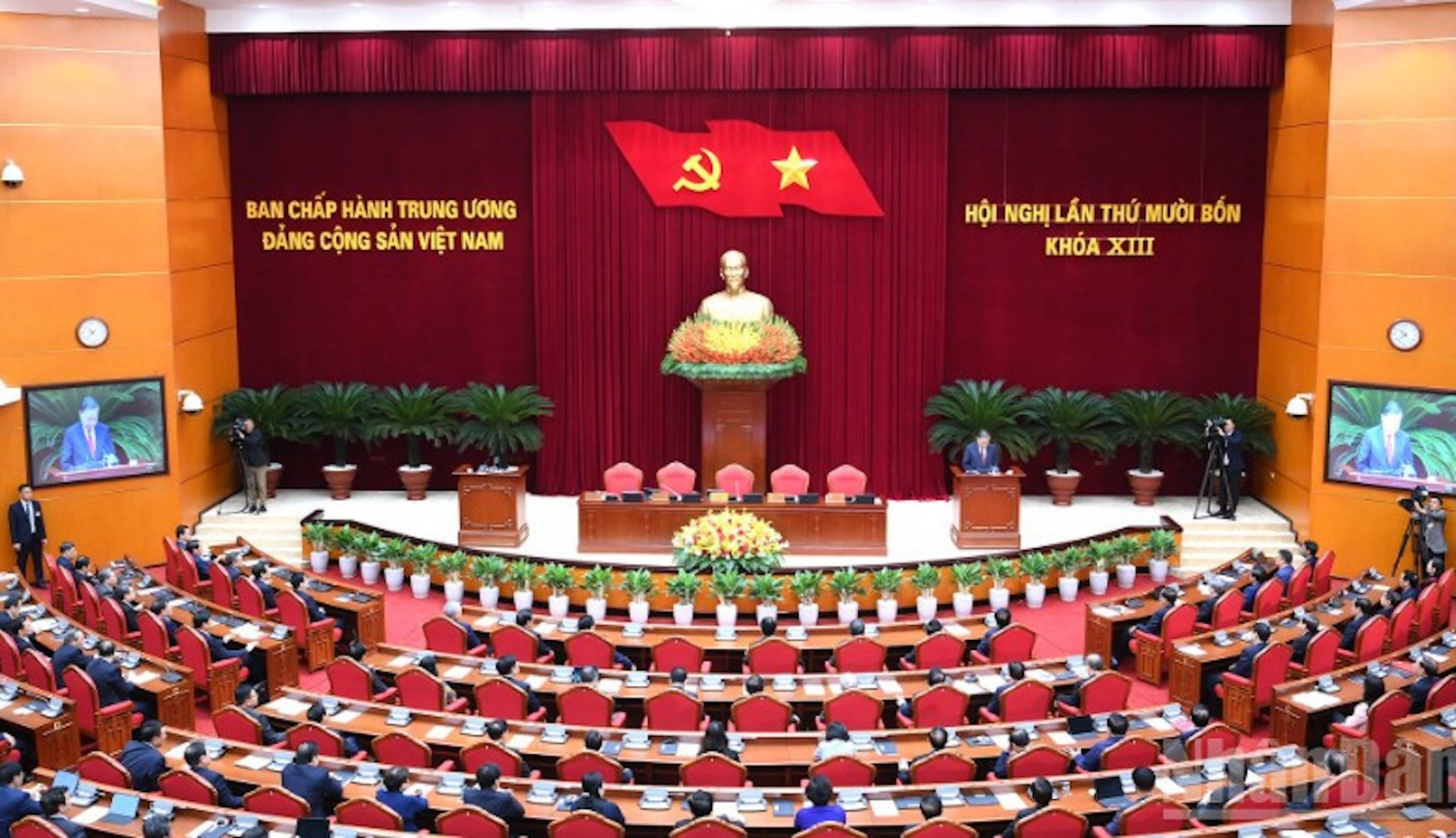 Tại Hội nghị lần thứ 14 Ban Chấp hành Trung ương Đảng khóa XIII, Trung ương xem xét, cho ý kiến các báo cáo về tình hình công tác chuẩn bị Đại hội XIV của Đảng. Ảnh: TL